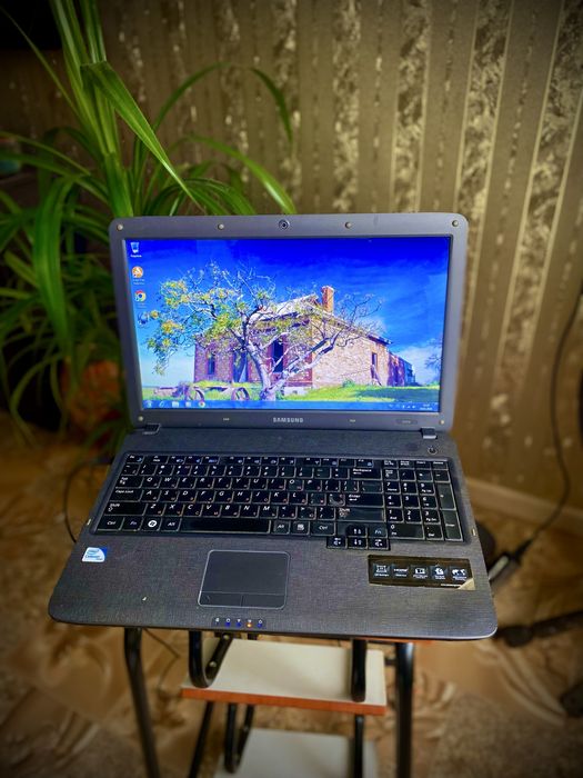 Samsung r530 ноутбук компьютер працює з dvd-привод wi-fi модуль