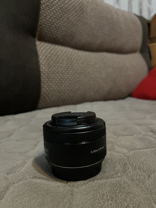 Canon 5d m2 + 50mm f-1.8