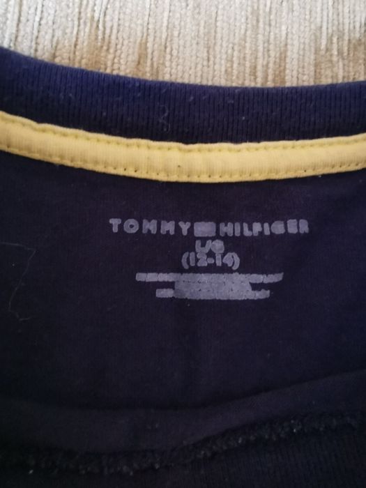 Koszulka z długim rękawem Tommy Hilfiger - rozmiar 152 cm