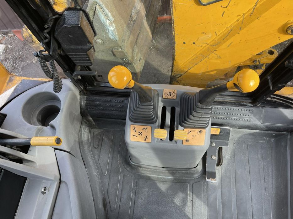 Екскаватор JCB 3 CX