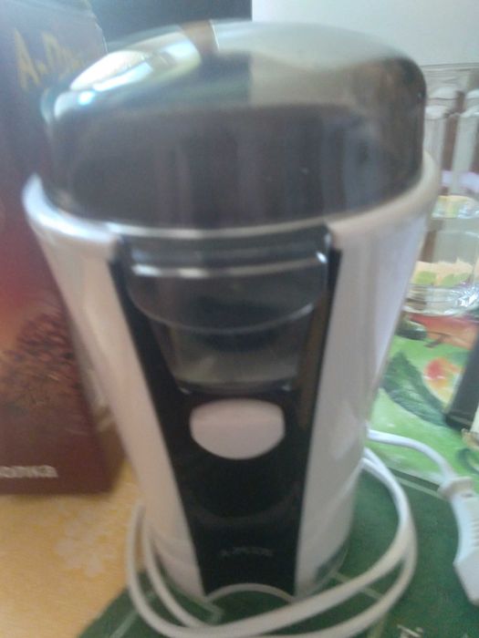 Кофемолка "А - плюс"