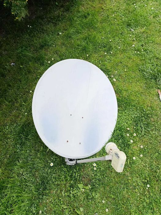 Talerz satelitarny 80cm plus podwójny konwerter
