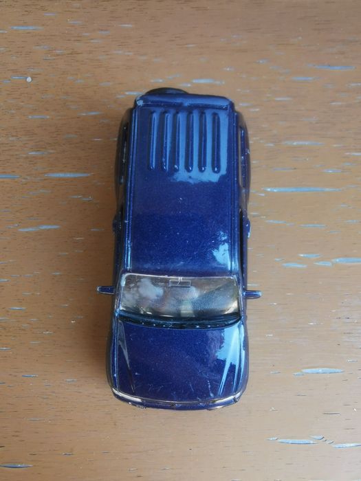 Welly Resorak Mitsubishi Pajero