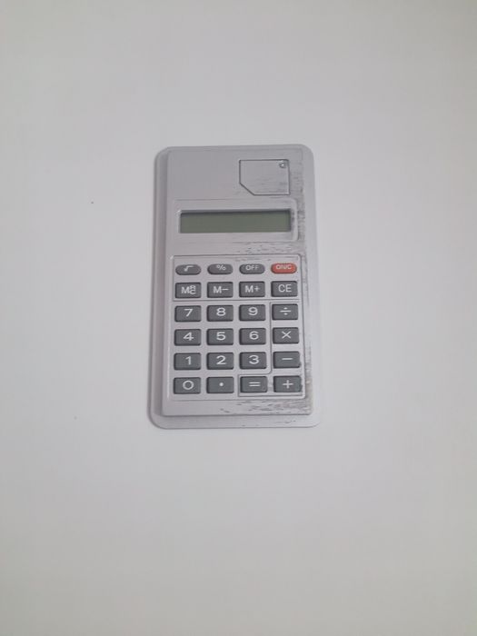 Sprzedam mały kalkulator
