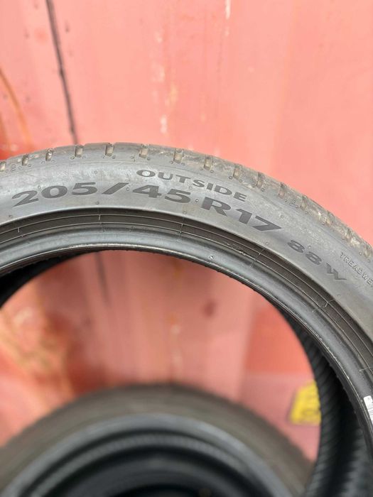 R17 205 45 шини літні Pirelli Cinturato P7 DOT 5023 6мм