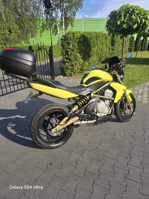 Kawasaki er6n A2