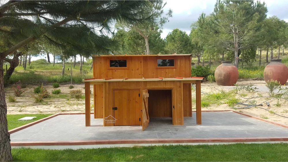 abrigos para animais / canil - Madeira&Conforto - anm.12