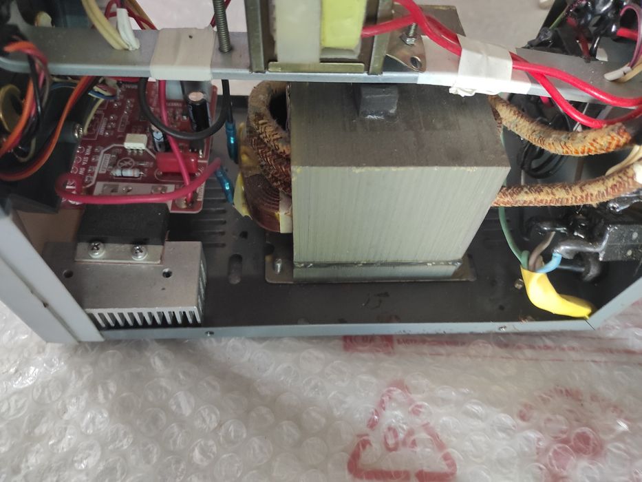 Точечная сварка .