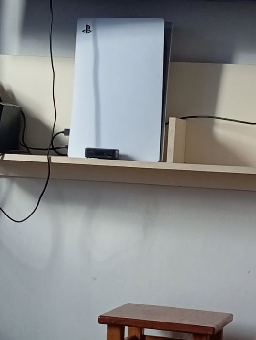 Продам sony PlayStation 5