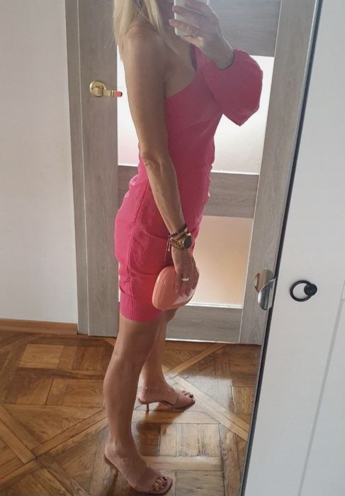 Nowa sukienka na jedno ramię Reserved 34