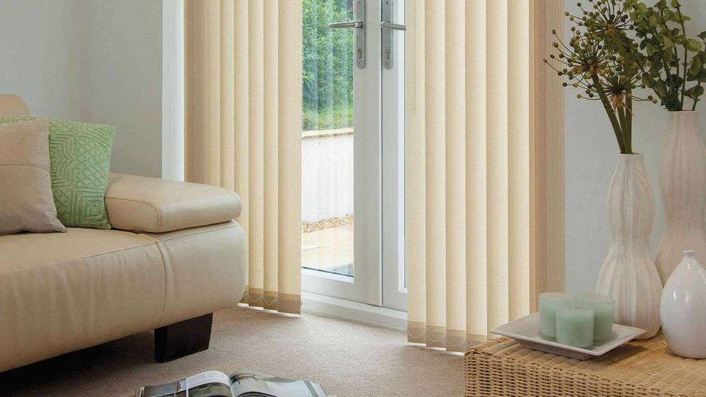 Вертикальні жалюзі в кольорах, під замовлення