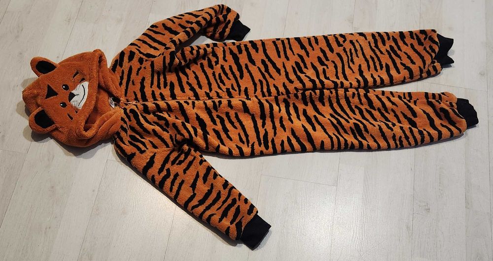 strój tygrysek tygryska tygrys zoo kombinezon 1022