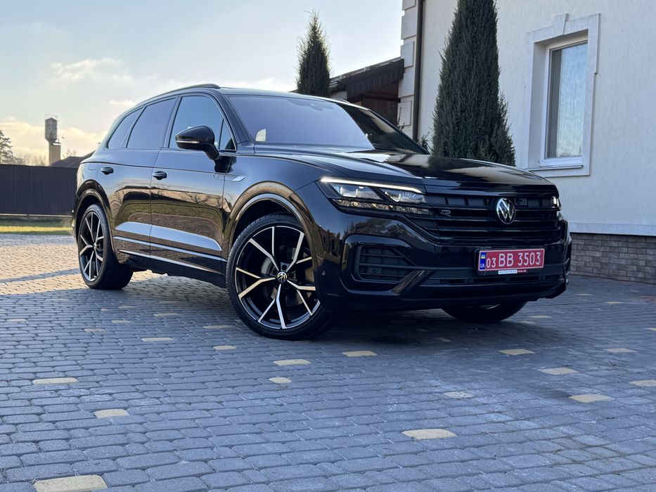 Колеса з Європи . Диски  VW TOUAREG R-line Estoril R22 5x112 Tayper