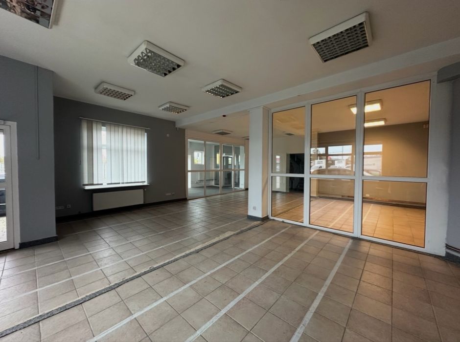 Lokal użytkowo - usługowy, 140m2, al.Kraśnicka, Lublin