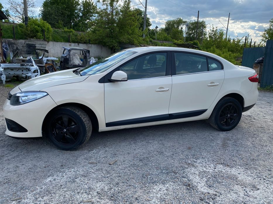 Розборка шрот разборка Рено Флюенс Renault fluence Megan 3 scenic 3