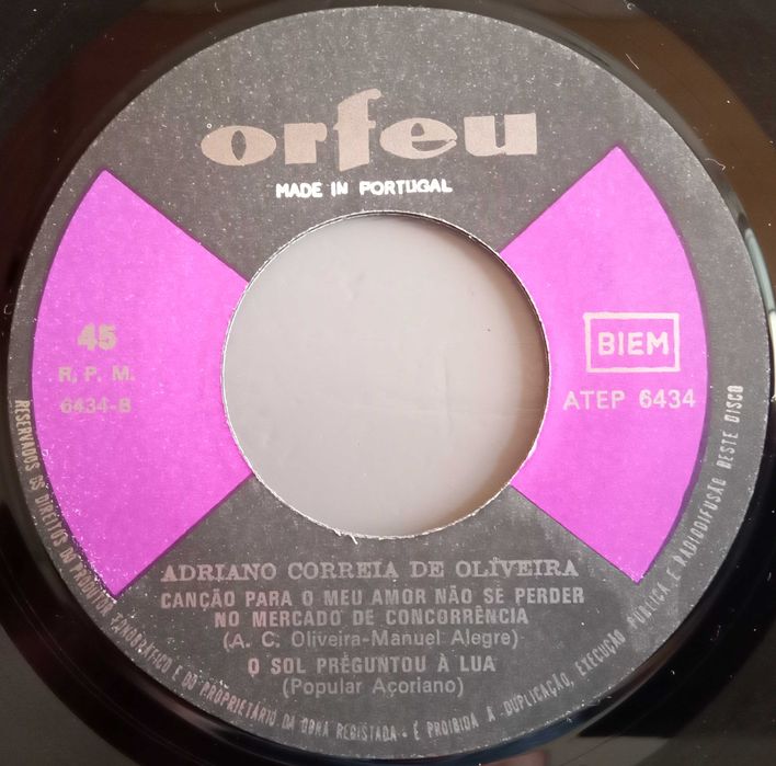 Adriano Correia de Oliveira - - - - - Lágrima de Preta - - - - - EP