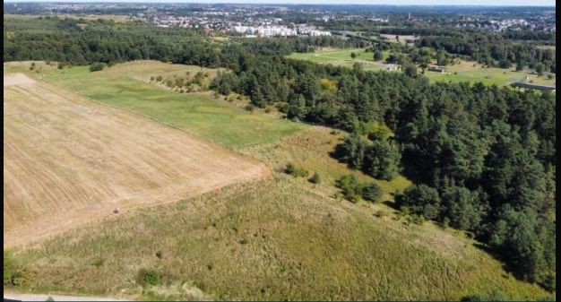 Sprzedam działkę 4409 m2 prawomocne warunki zabudowy