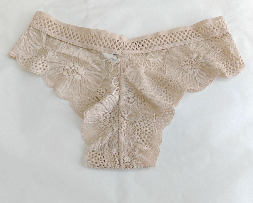 Stringi damskie L