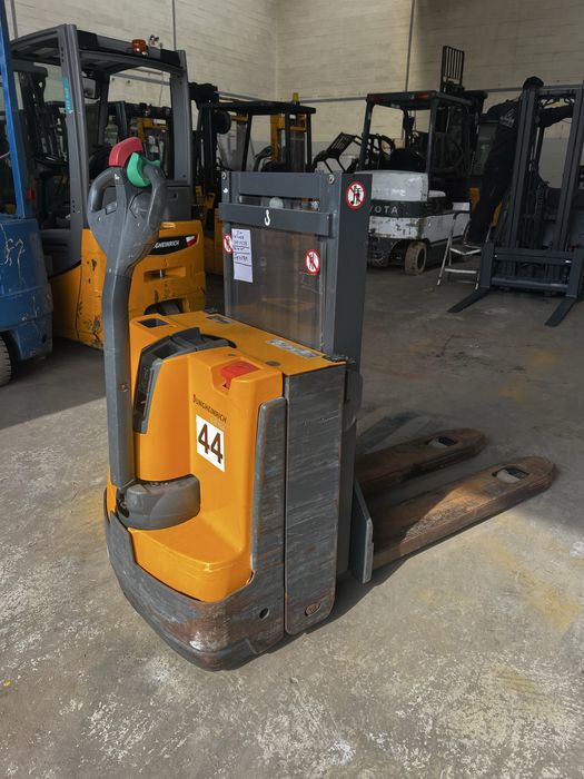 Stacker Eletrico Elevacao Dupla