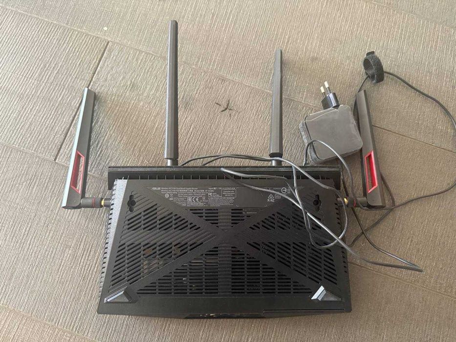 Продам роутер Asus RT-AC88U