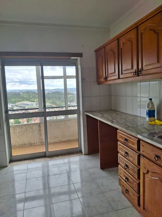 Apartamento no Lôgo Deus com garagem