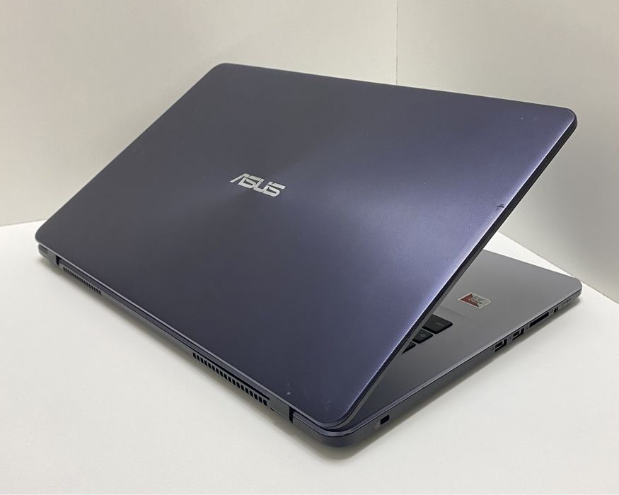 Asus VivoBook 17" FullHD 8/256GB SSD NvME+320GB HDD/новий акумулятор