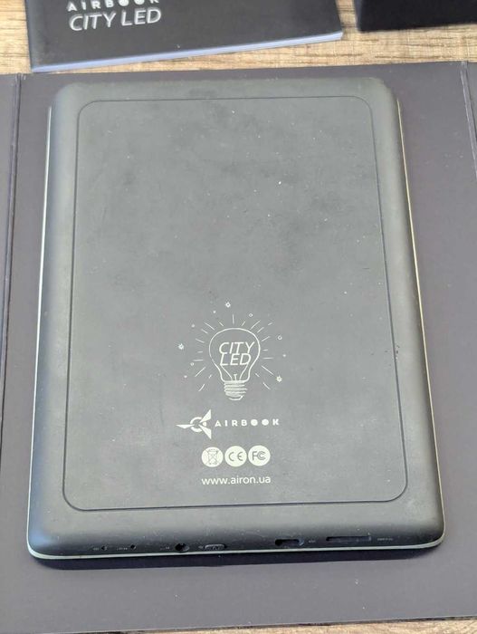 Электронная книга AirBook City BASE с подсветкой