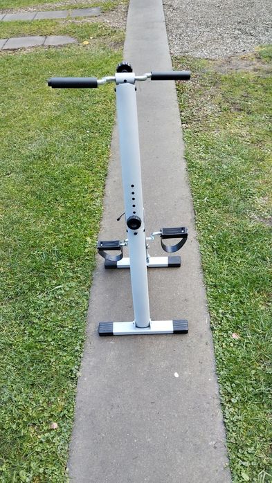 Rowerek do ćwiczeń rąk, nóg