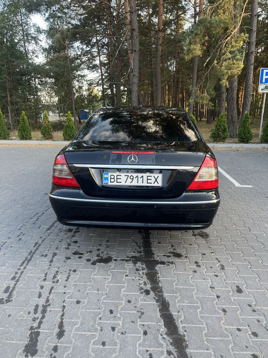 Мерседес w211 2008 р 2,2 дизель