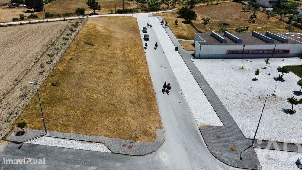 Terreno em Almeida de 550,00 m2