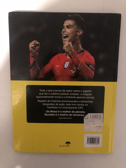 Livro Cristiano Ronaldo para Fãs - O livro essencial