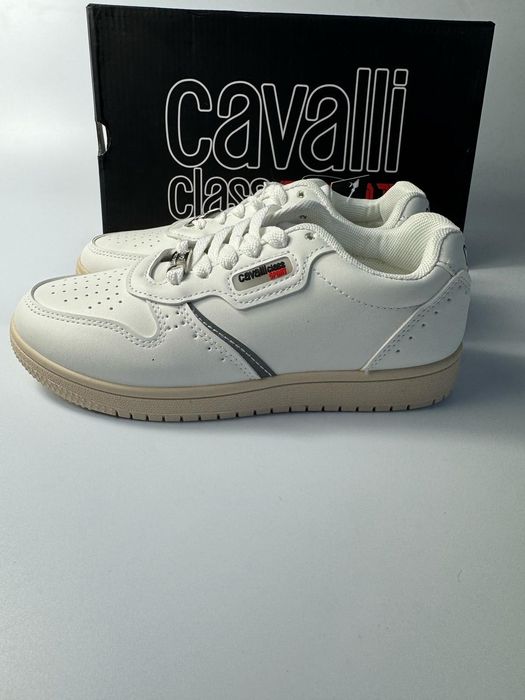 Nowe sneakersy damskie CAVALLI CLASS SPORT białe 36