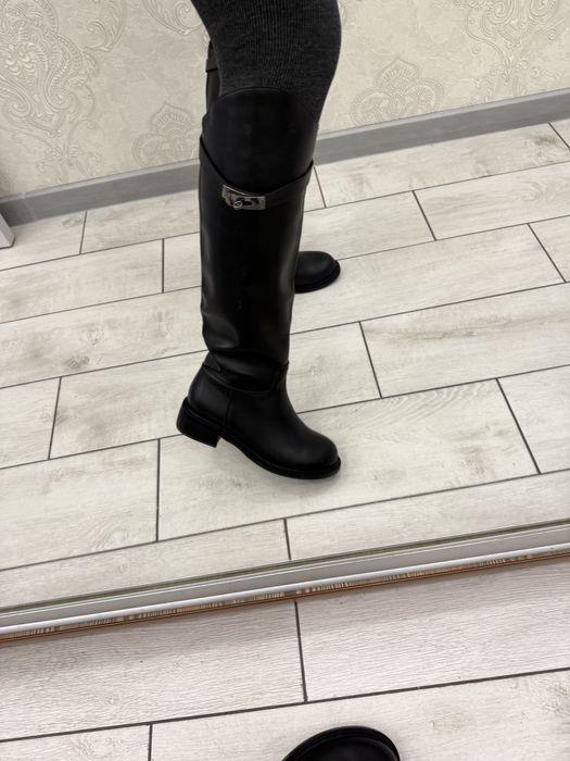 Високі сапоги труби натуральна шкіра 39-25,5см