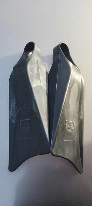 Pés de Pato Deeply64297682455169122