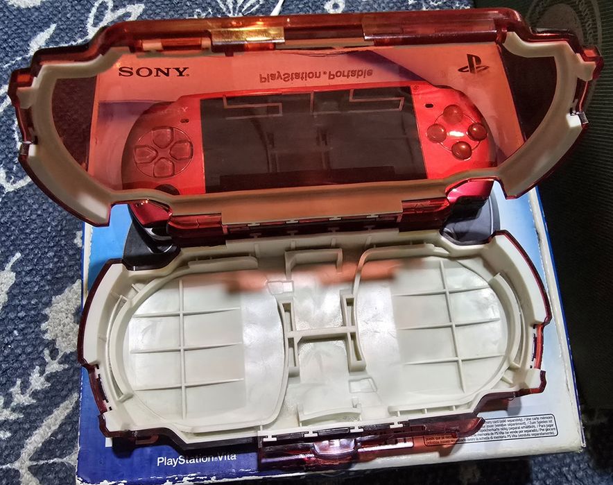 Sony PSP 3004 Vermelha