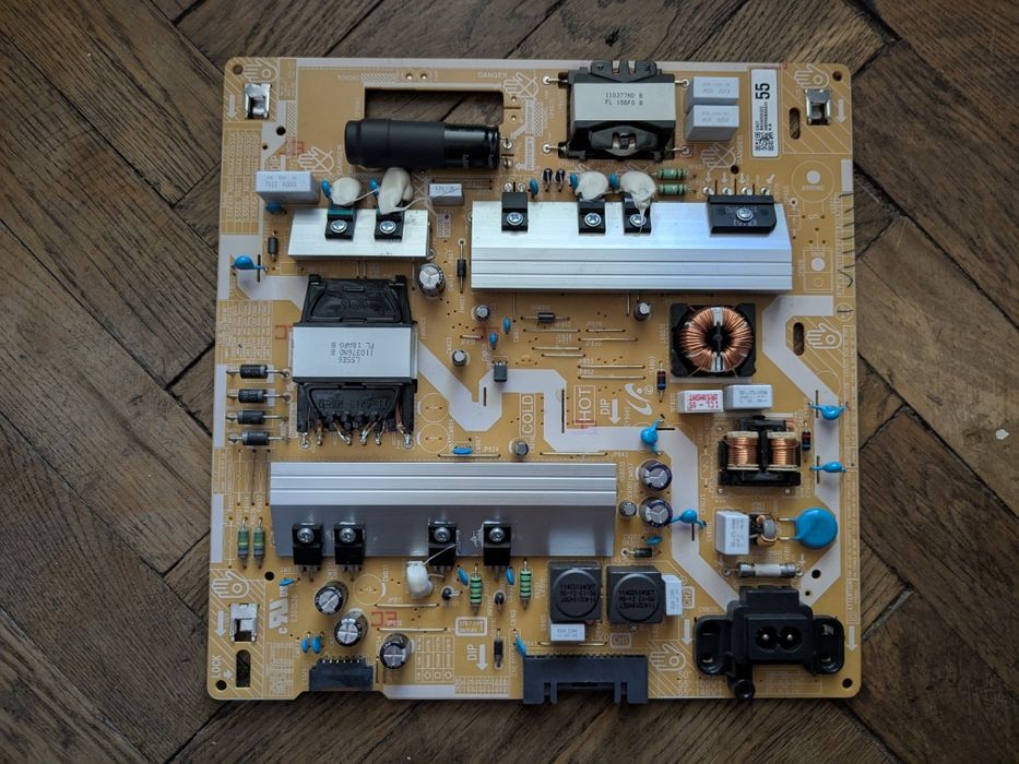 Телевізор Samsung UE 55NU 7179 UXZG (Плати на запчастини)