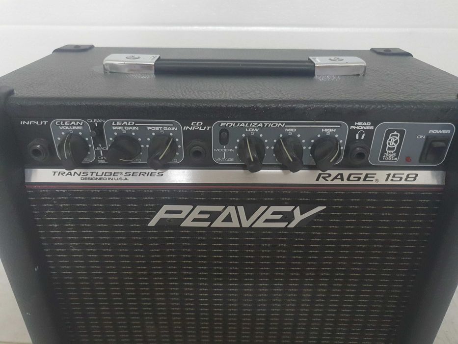 Vários amplificadores64750960067970122