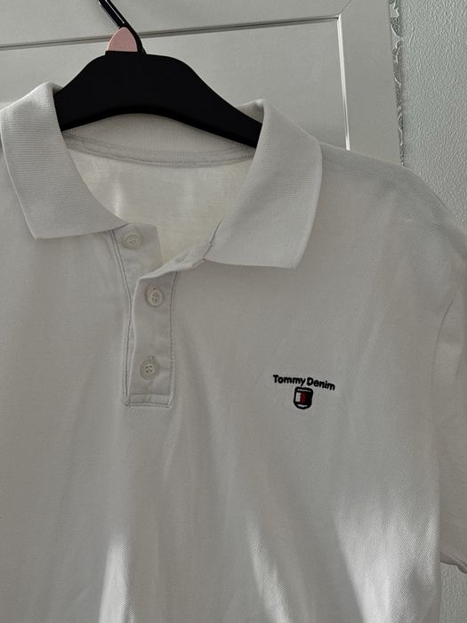 Biała koszulka polo