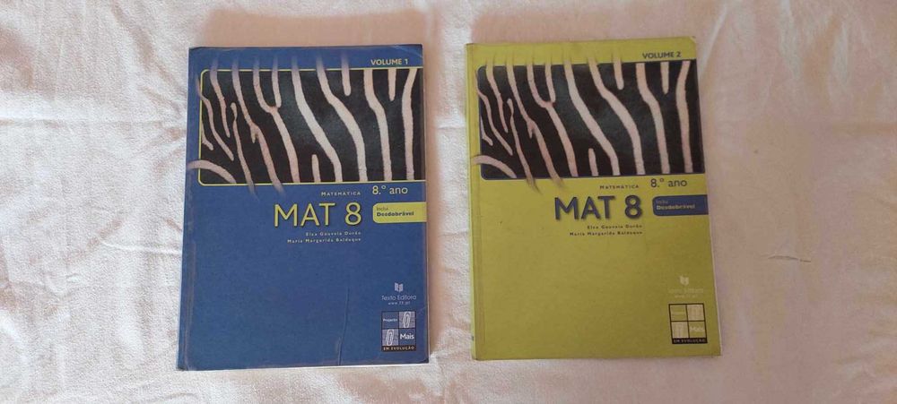 Livros escolares do 7º, 8º, 9º, 10º, 11º e 12º anos