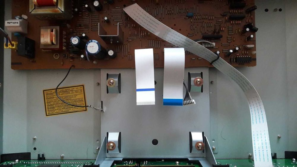 мини дисковые деки  Sony-mds-330\303\480 без приводов!