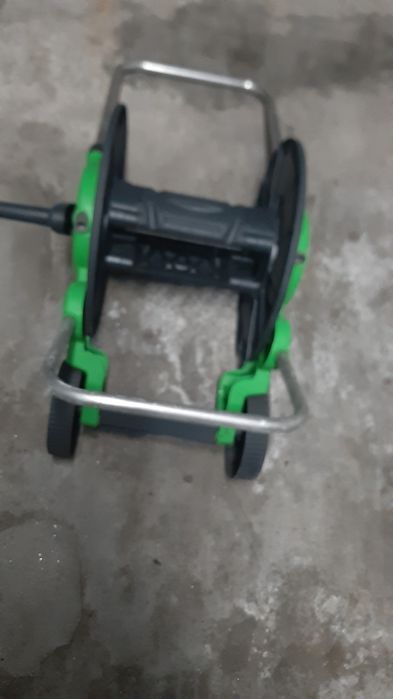 Enrolador de mangueira como novo