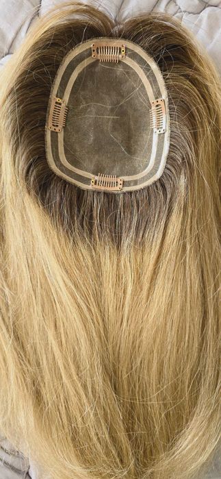 Топер для волосся
