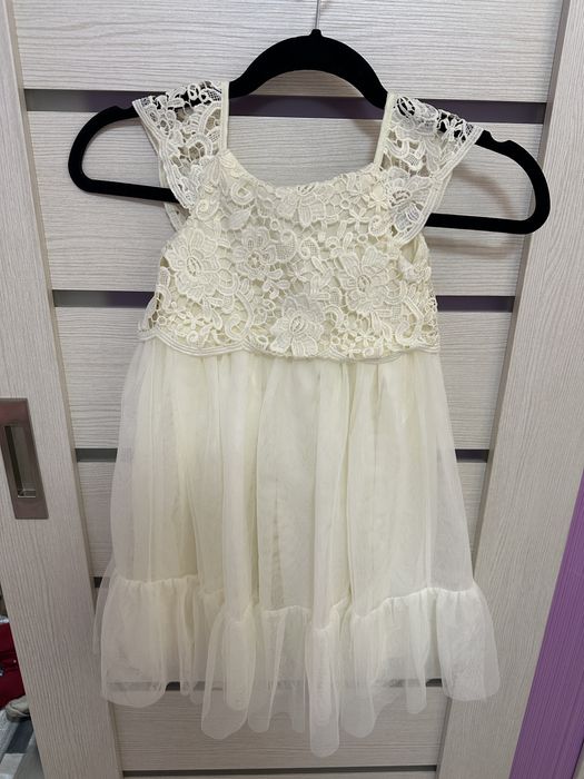 Сукня дитяча кольору айворі