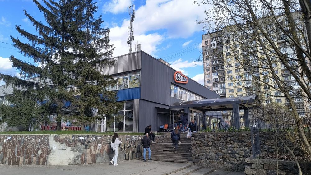 Продається діюча стоматологія пр-т Свободи 26