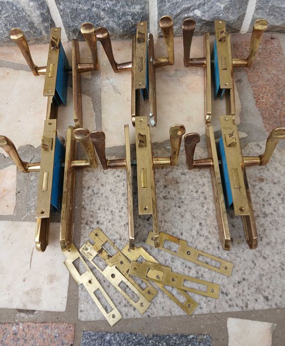 Puxadores de porta423701675571957761