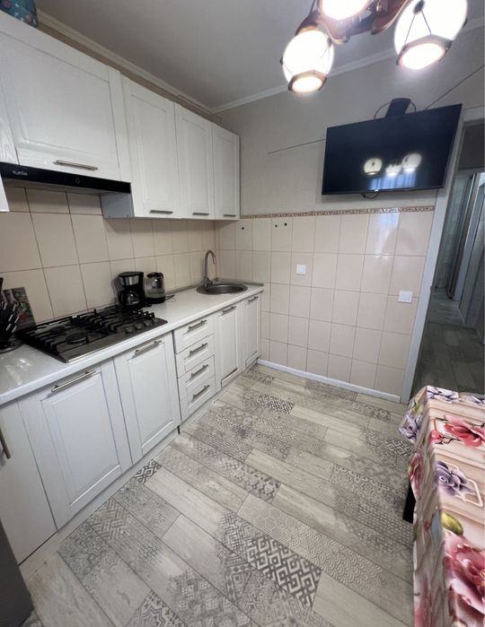 Продам шикарную  3х комнатную квартиру в районе пл освобождения