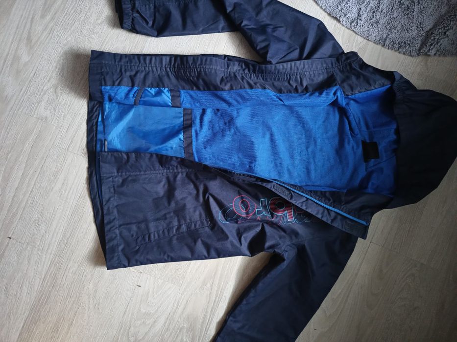 Kurtka wiatrówka Umbro rozmiar 152