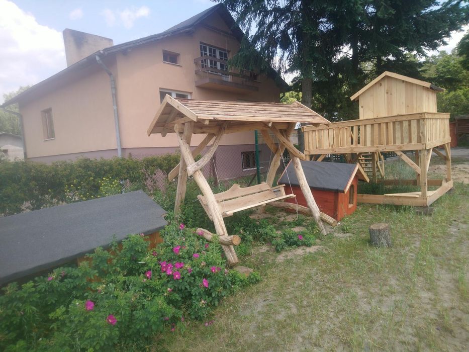 Huśtawka , budy, altany , meble ogrodowe