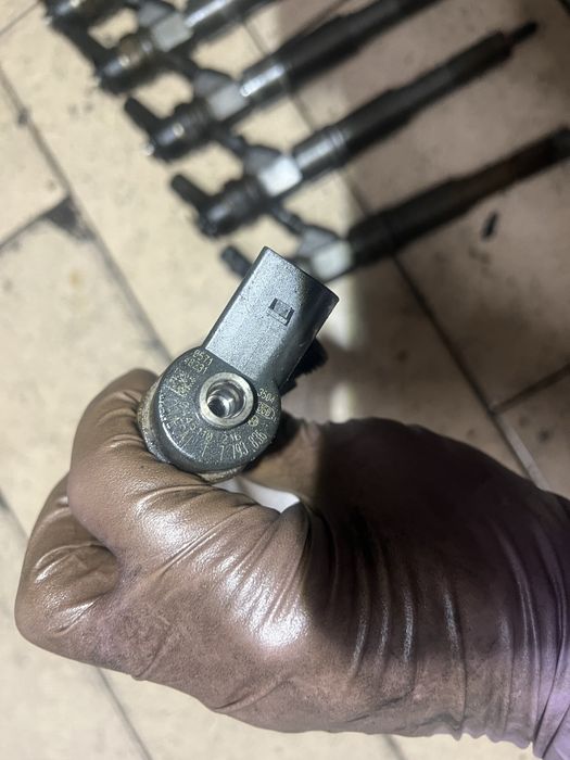 6 injectores 530d e60/61 218cv