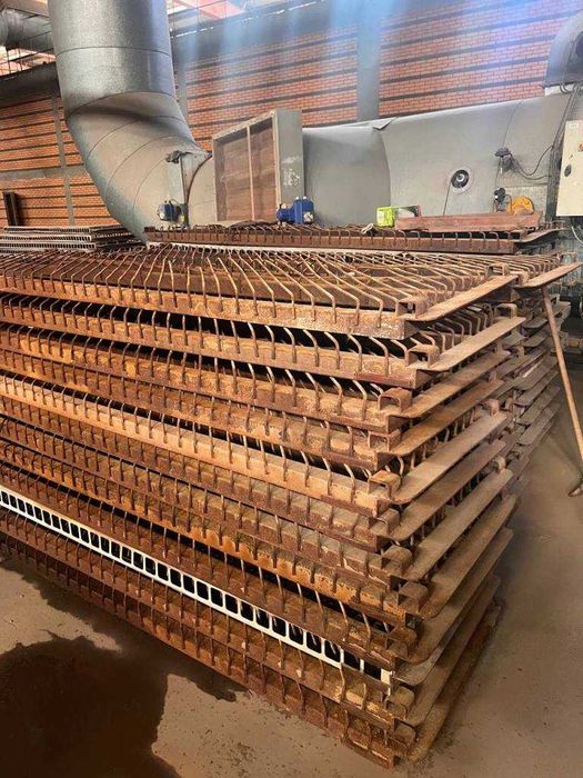 Продаж комплексу обладнання по виробництву цегли с.Озера (СБК)